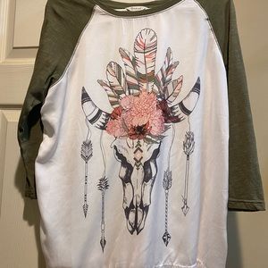 Ariat ladies size large blouse.